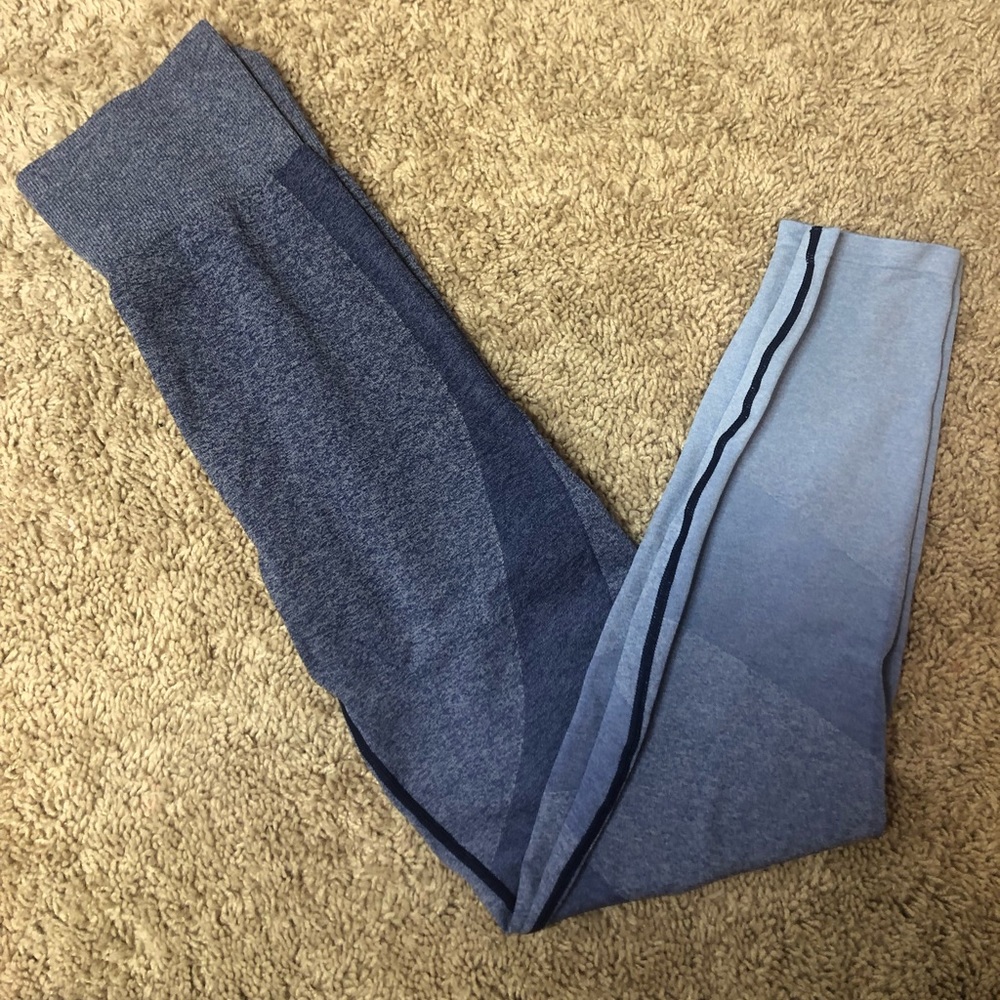 VS PINK seamless legging size medium blue ombré - Picture 2 of 5